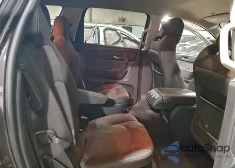 2016 Chevrolet Traverse Lt z USA, uszkodzony, nr VIN 1GNKVGKD0GJ326055